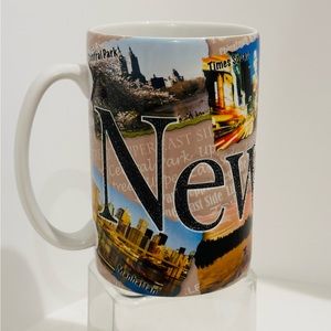 Americaware N.Y. City Coffee Mug 2007 Embossed 3D Large Handle Letters (03990)
